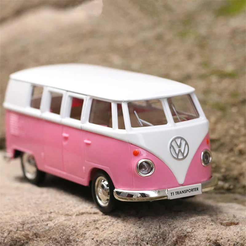 1:36 Volkswagen T1 BUS