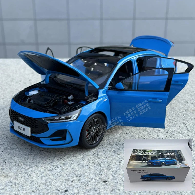 1:18 Ford Focus