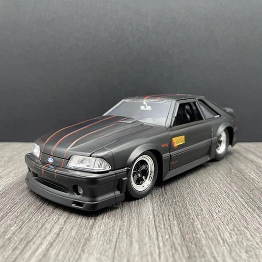 1:24 Ford Mustang GT 1989
