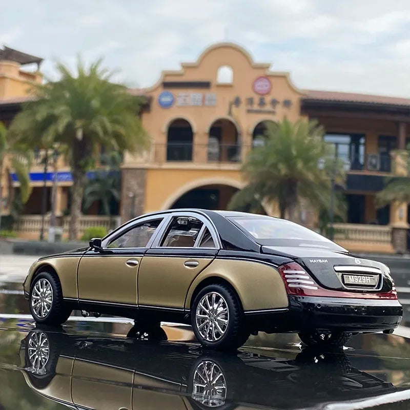 1:24 Mercedes-Benz Maybach 62s