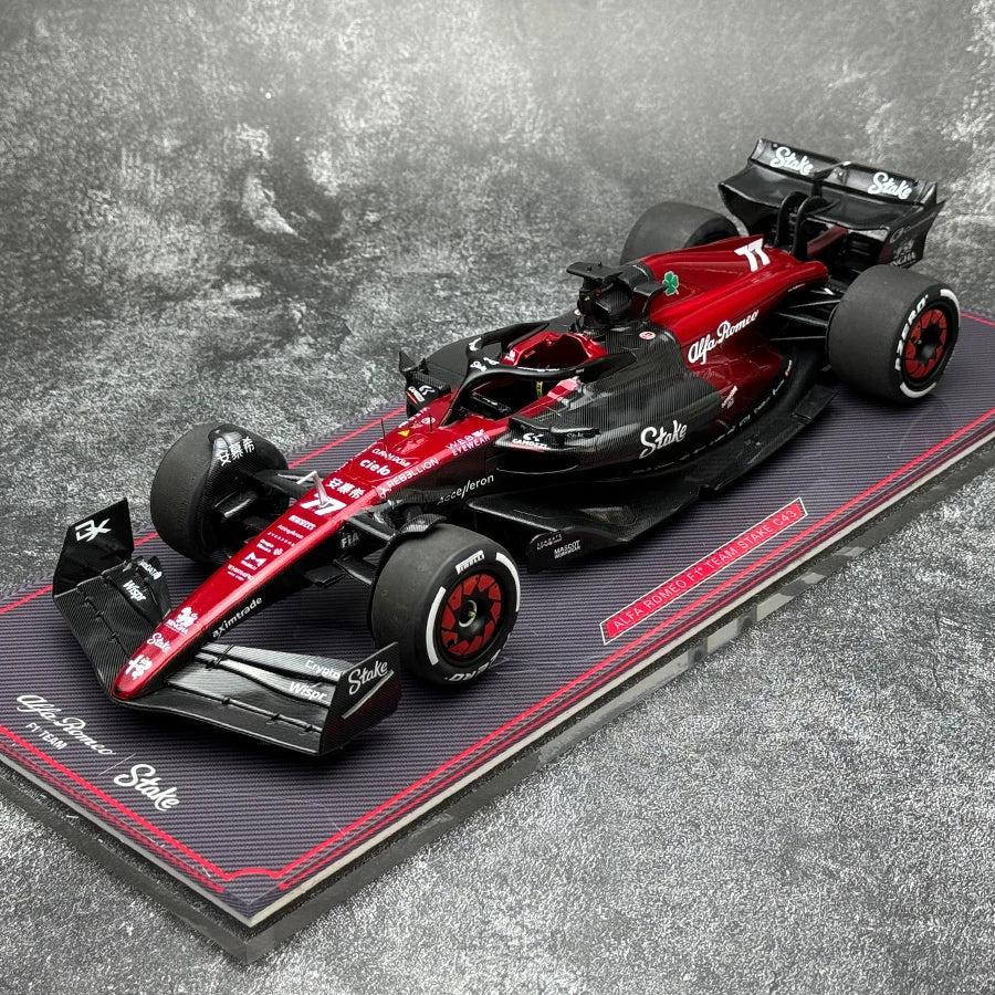 1:18 Alfa Romeo F1 C43 Zhou Guanyu 2023 F1