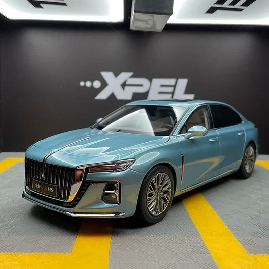 1:18 Century Dragon 2023 New Hongqi H5