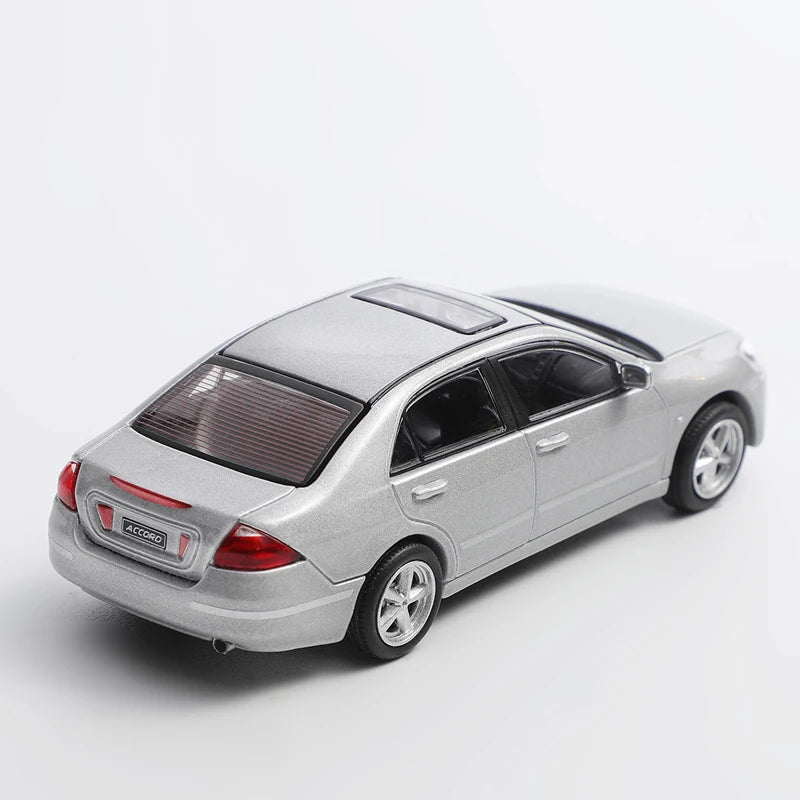 1:64 Honda Accord 7.5