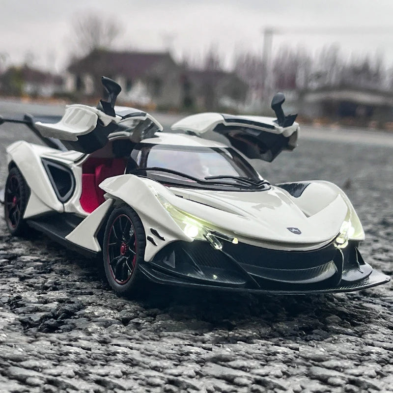 1:32 Apollo Automobil IE Intensa Emozione