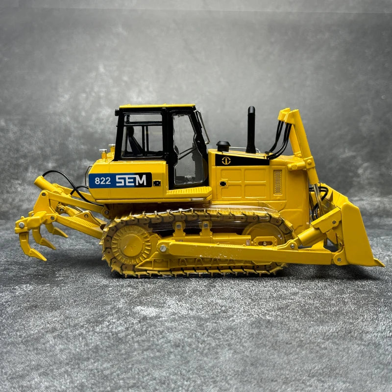 1/35 SEM822 Mountain bulldozer