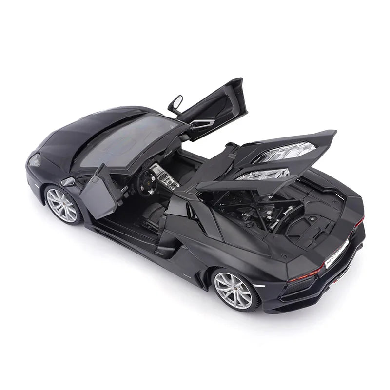 1:24 Lamborghini Aventador LP700