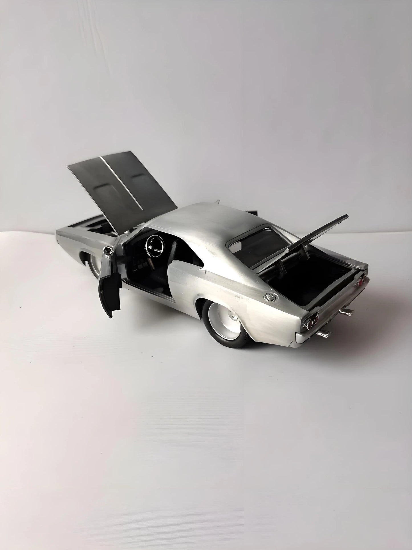 1:24 Dodge Charger R/T