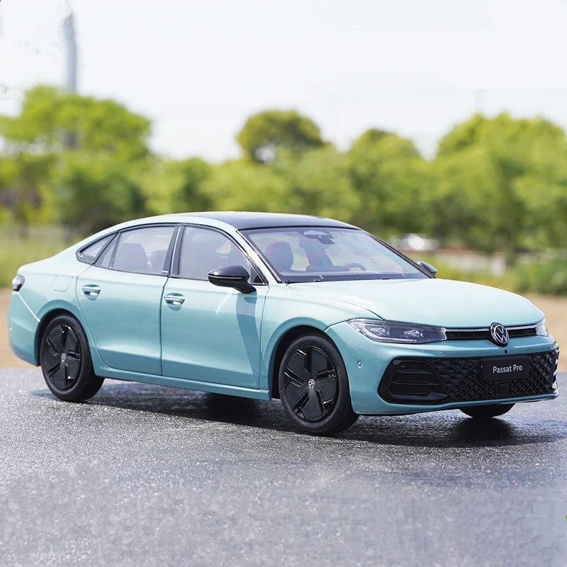 1:18 Volkswagen PASSAT Pro 2024