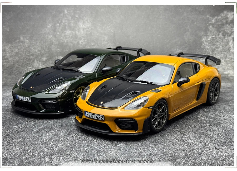 1/18 Porsche 718 Cayman GT4 RS Weissach Pack 2023