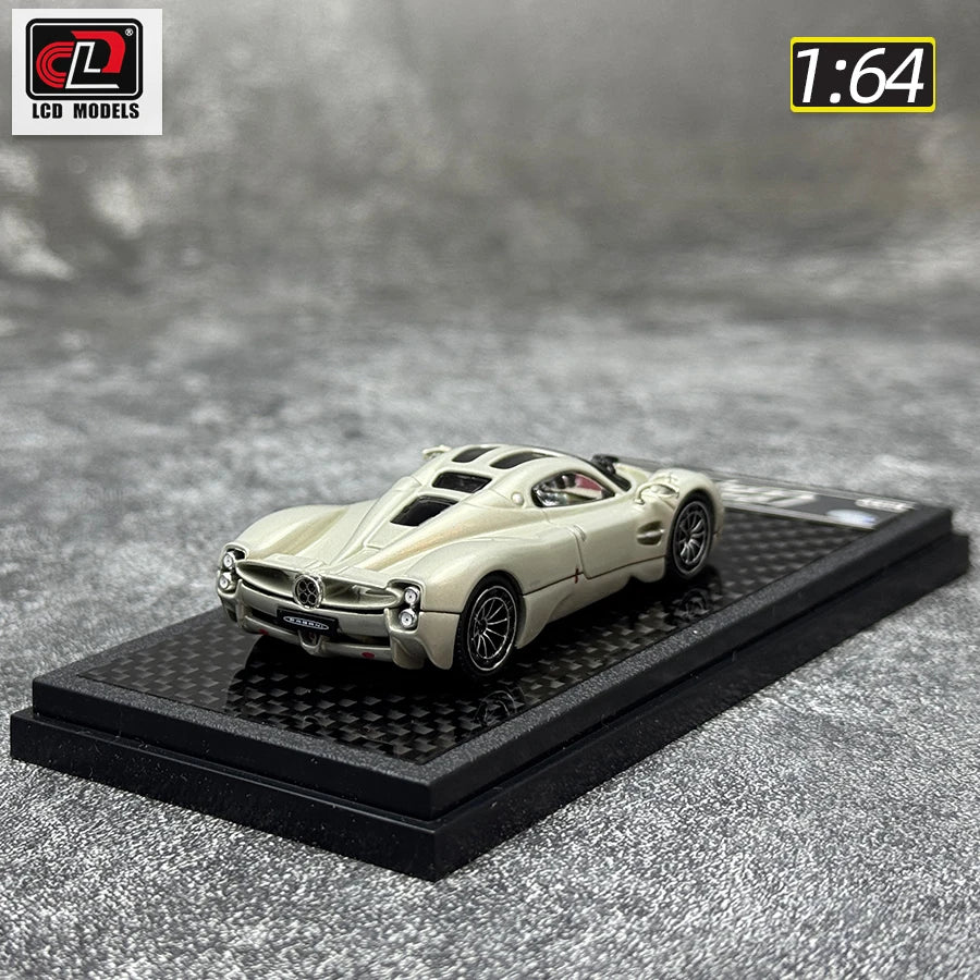 1:64 Pagani Utopia