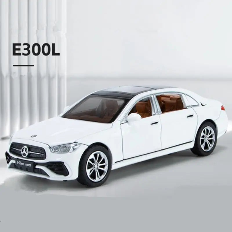 1:32 Mercedes-Benz E-Class E300 L