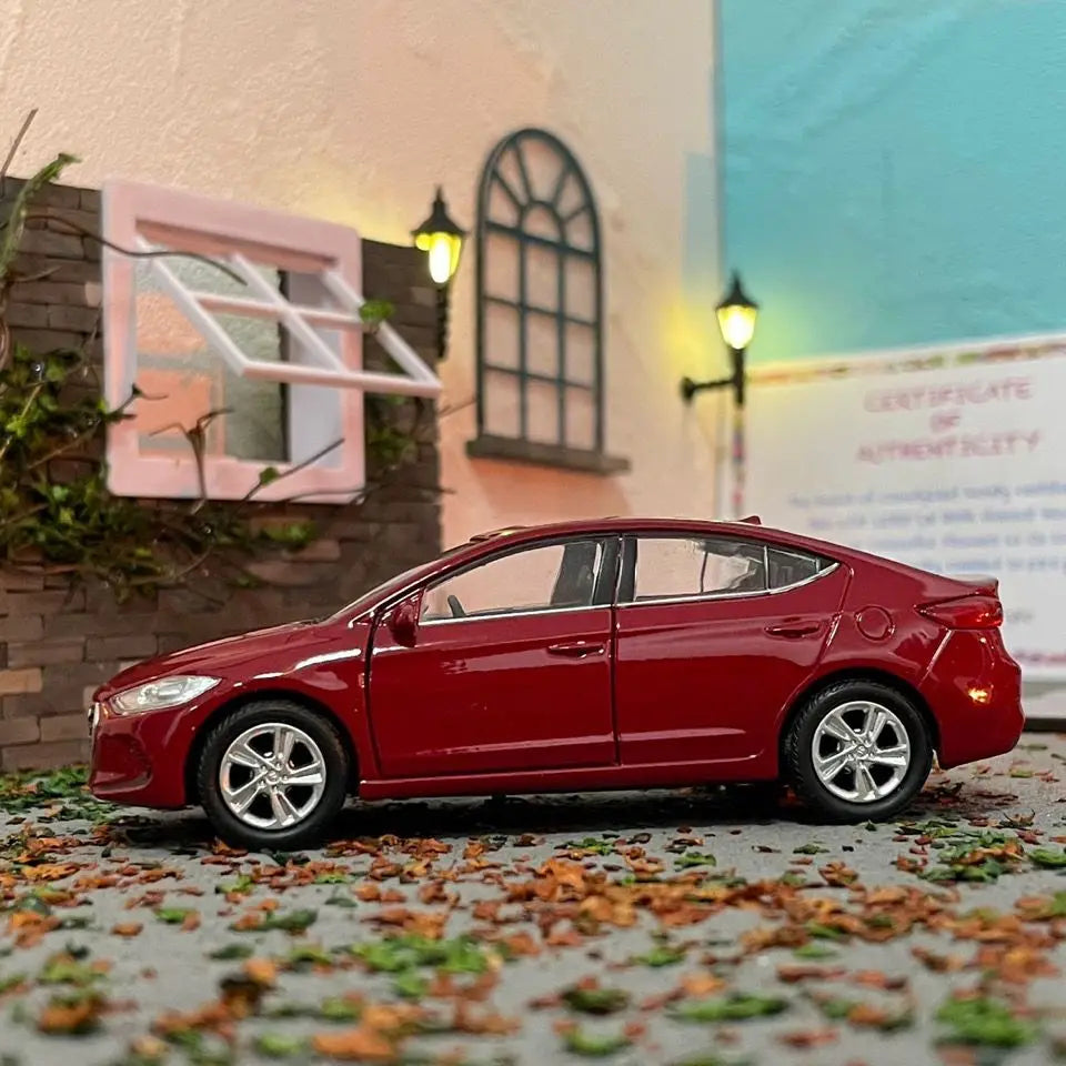 1:36 Hyundai ELANTRA AZERA