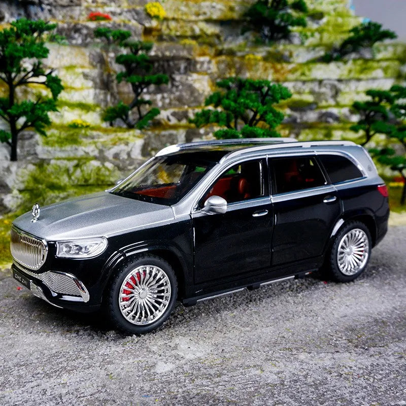 1:24 Mercedes-Benz Maybach GLS600