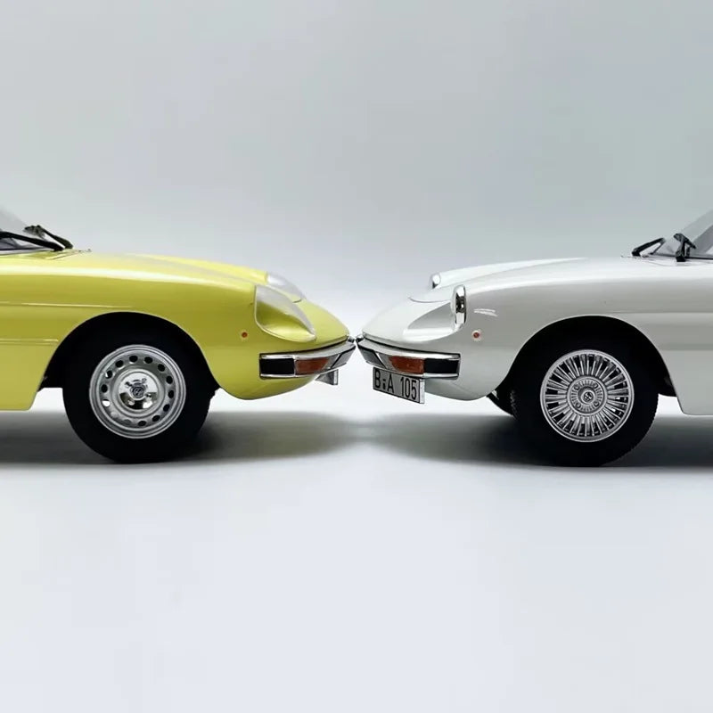 1:18 Alfa Romeo 2000 Spider