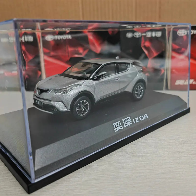 1:43 Toyota IZOA