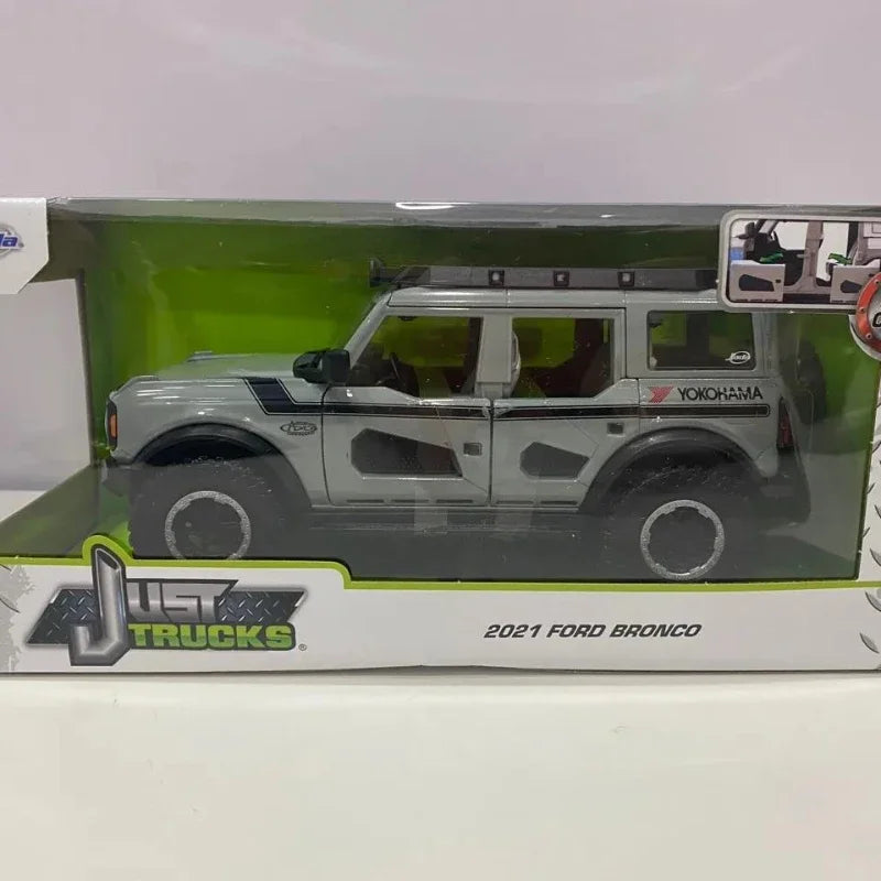 1:24 Ford Bronco 2021