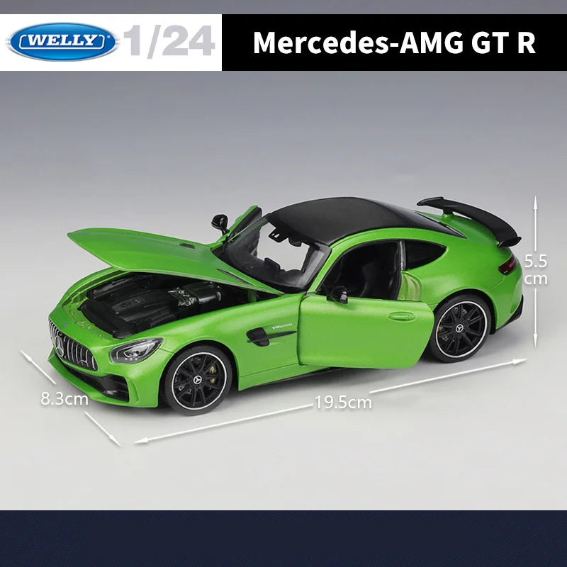 1:24 Mercedes Benz AMG GTR