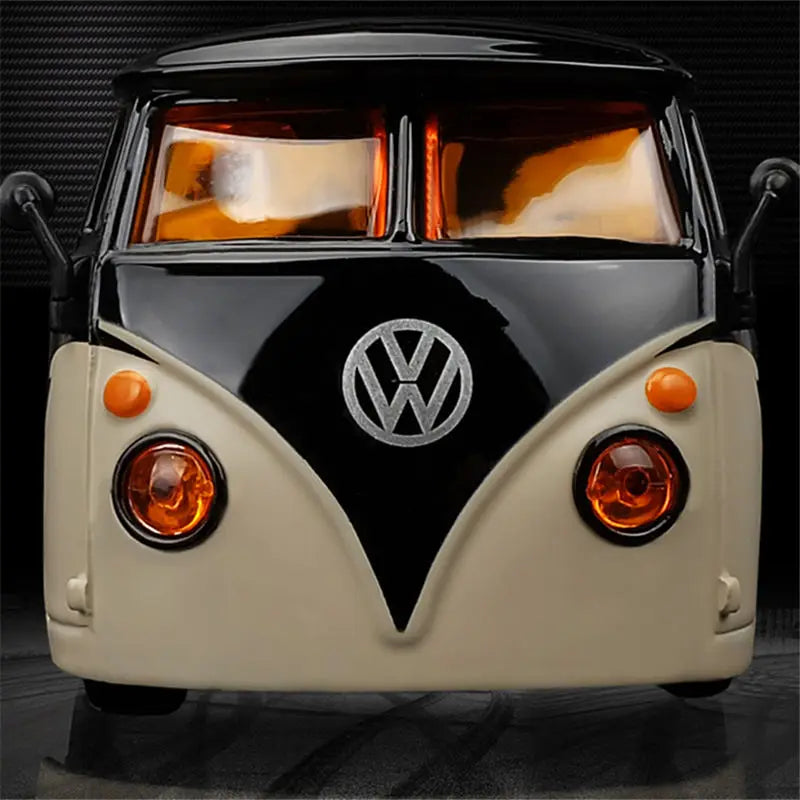 1:25 Volkswagen VAN SAMBA