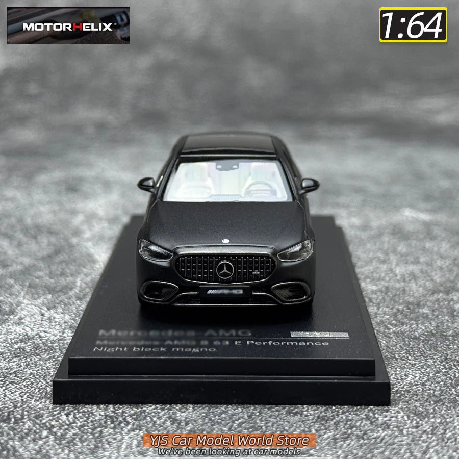 1:64 Mercedes-Benz S63 E Performance 2023