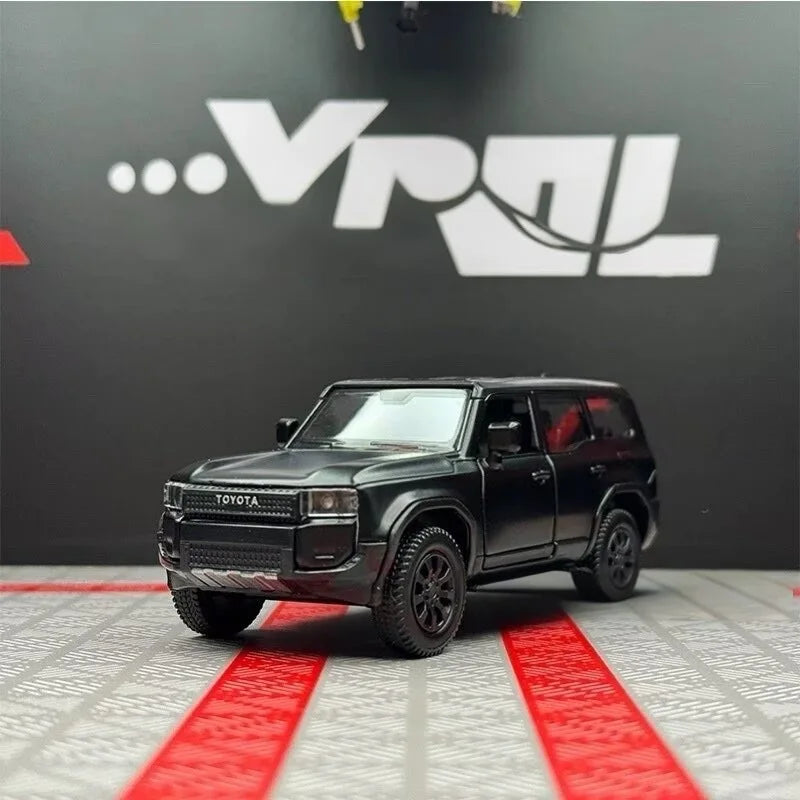 1:36 Toyota Land Cruiser LC250