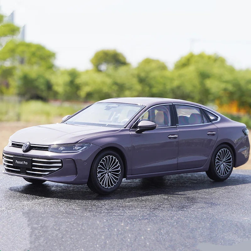 1:18 Volkswagen PASSAT Pro 2024