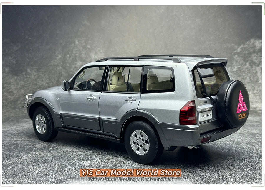 1:18 Mitsubishi Pajero V73