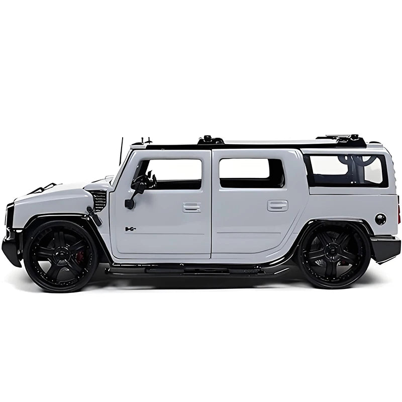 1:24 HUMMER H2 2003