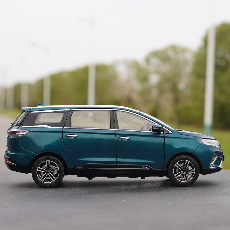 1:18 Dayun Yuanzhi M1 Pure Electric New Energy