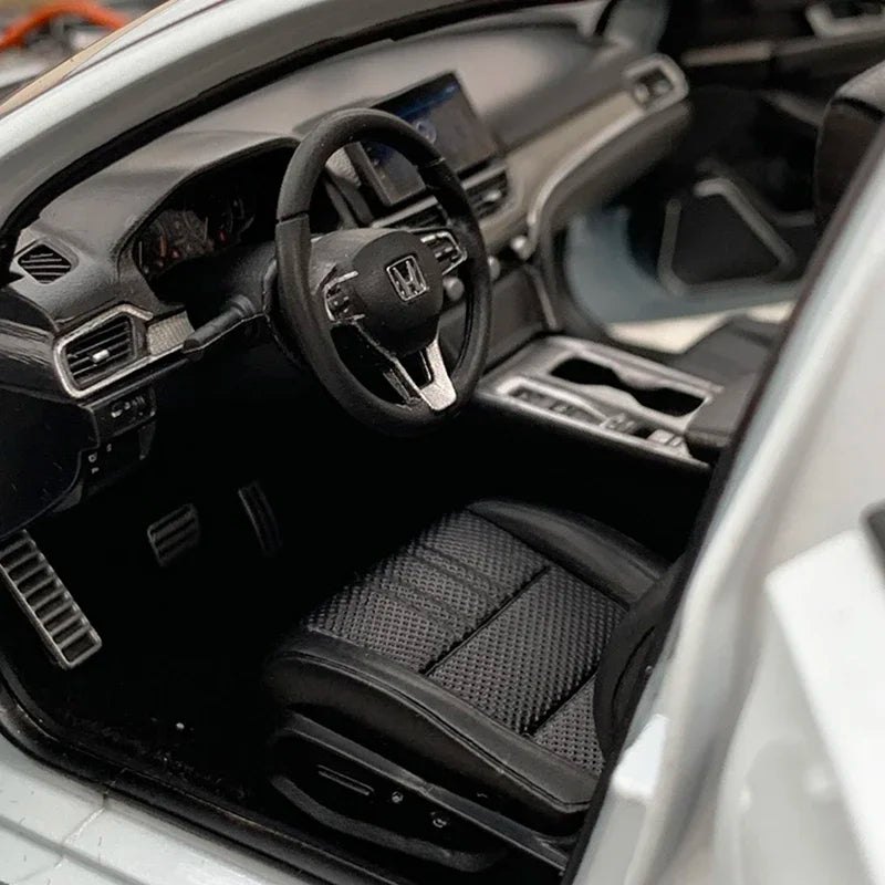 1:18 2022  Accord 10th Generation Hybrid