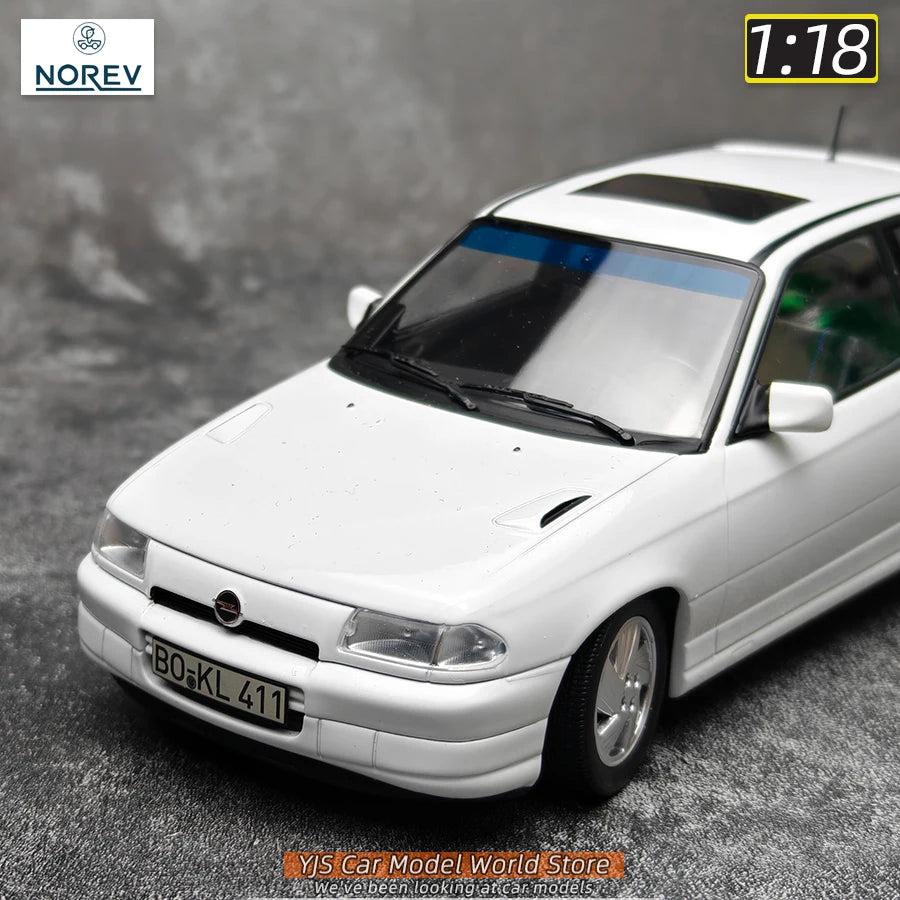 1:18 Opel Astra GSi 1991