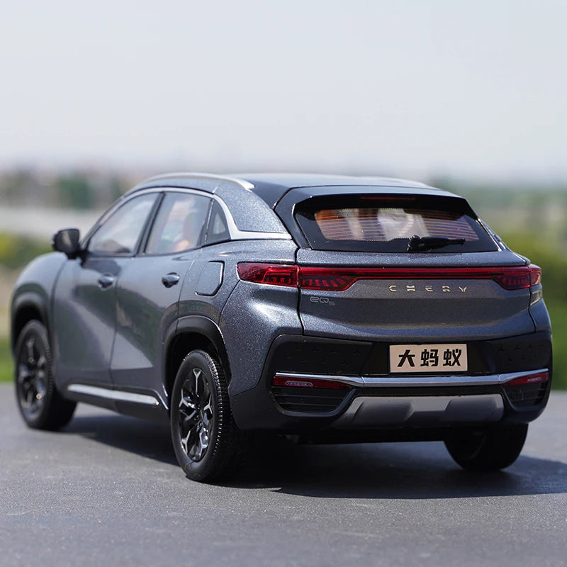 1:18 Chery EQ7 EV