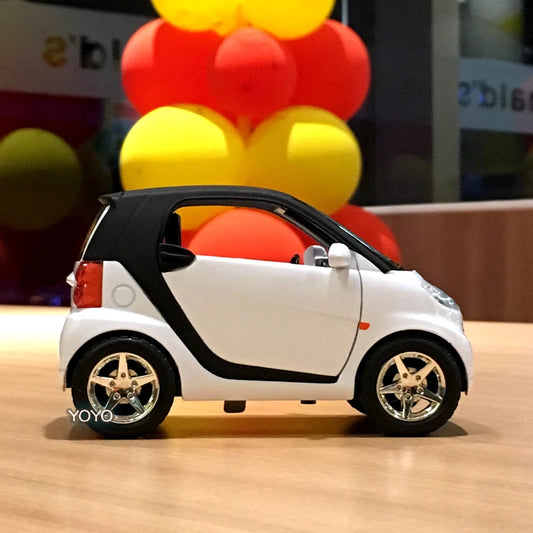 1:32 Simulation Car Smart