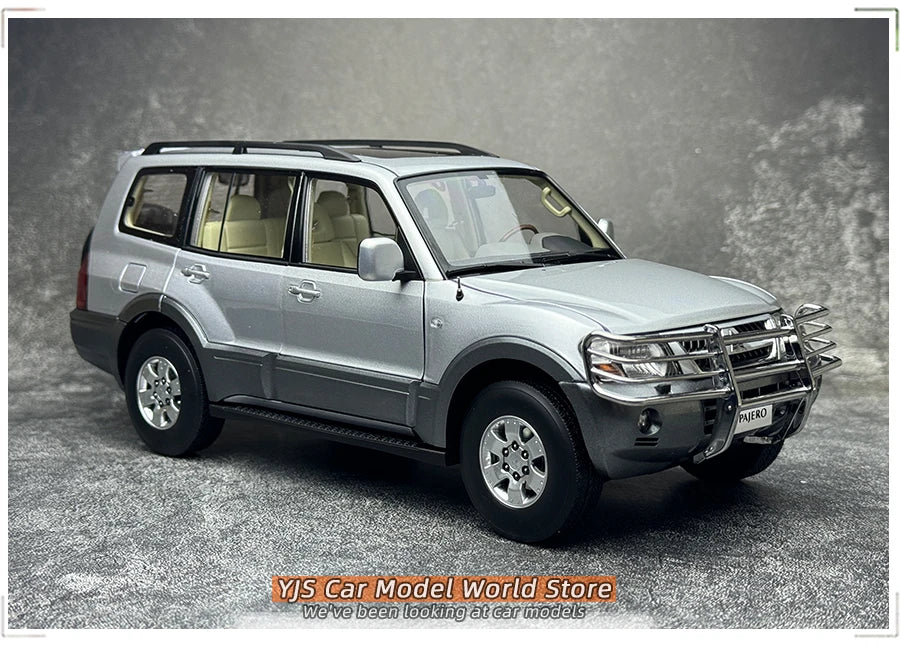 1:18 Mitsubishi Pajero V73
