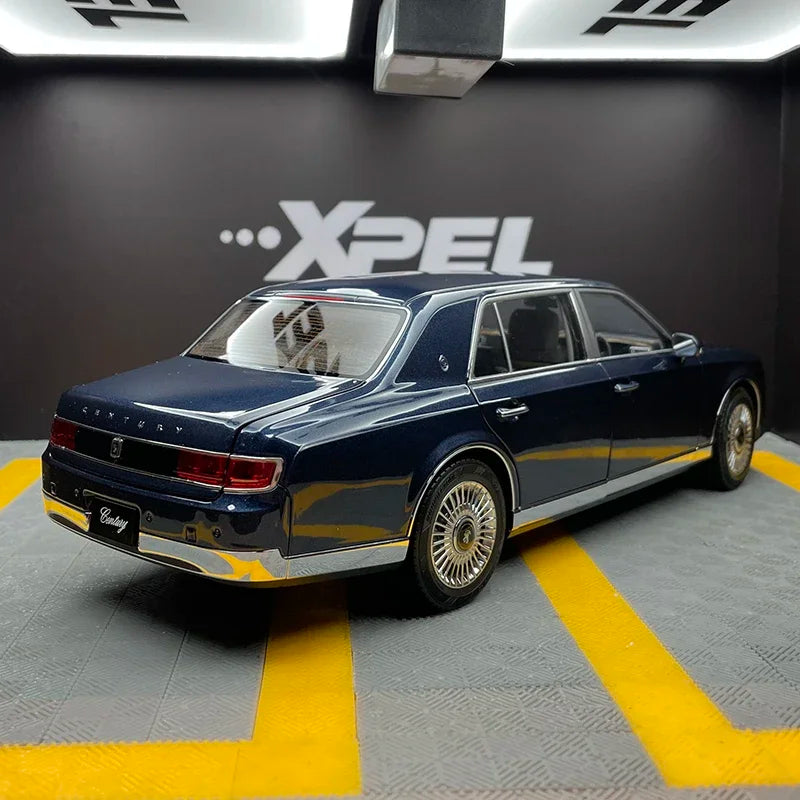 1:18 Toyota Century