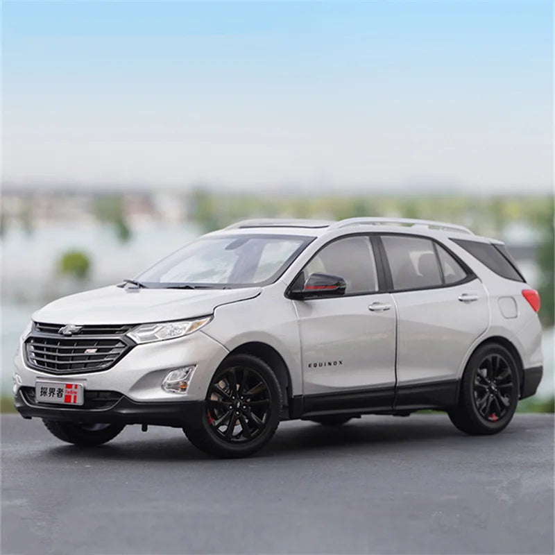 1:18 Chevrolet Equinox Redline