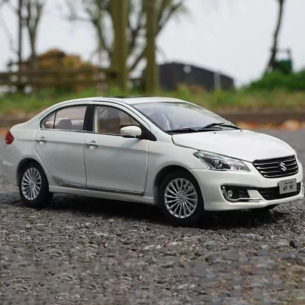 1:18 Changan Suzuki Alivio
