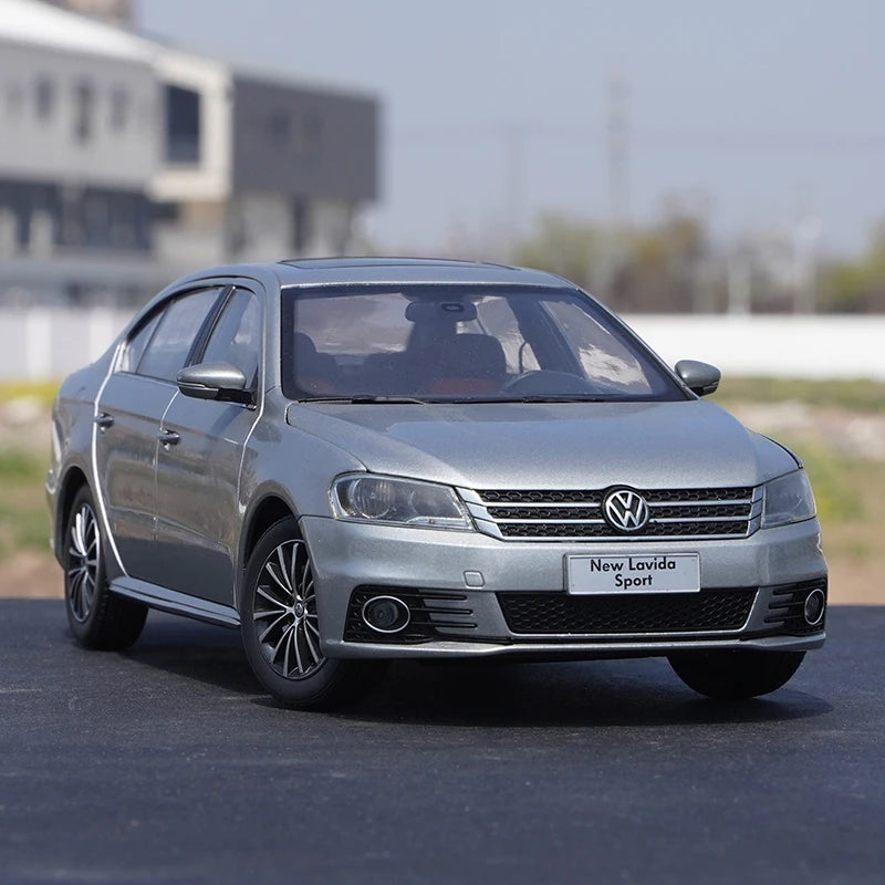 1:18 Volkswagen Lavida Sport