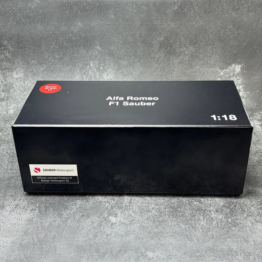 1:18 Alfa Romeo F1 C43 Zhou Guanyu 2023 F1