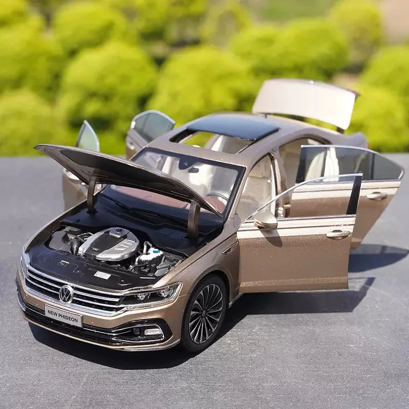 1:18 Volkswagen Phideon 2021