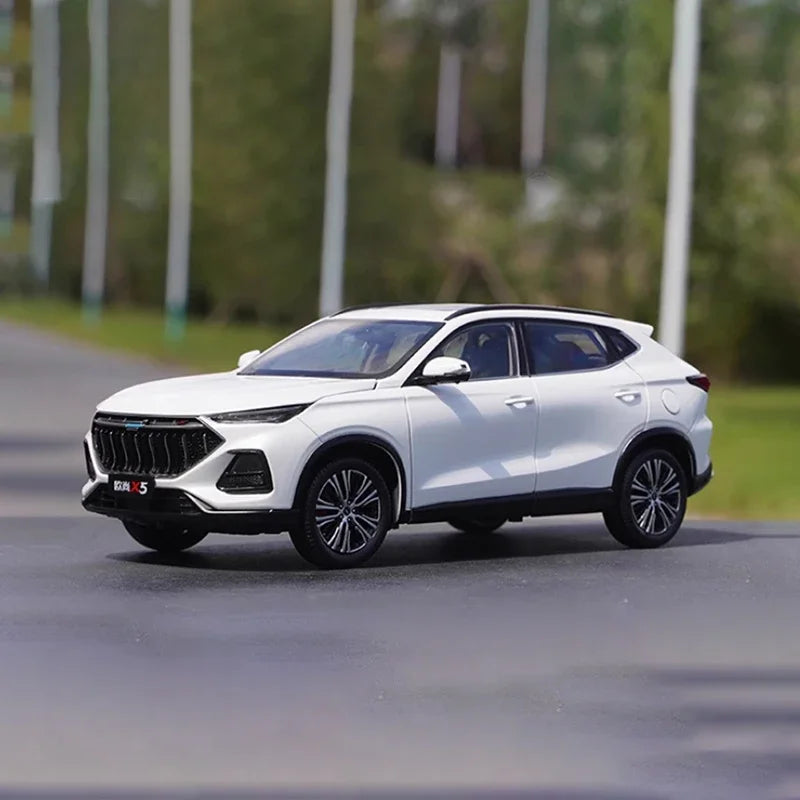 1:18 Changan Auchan X5