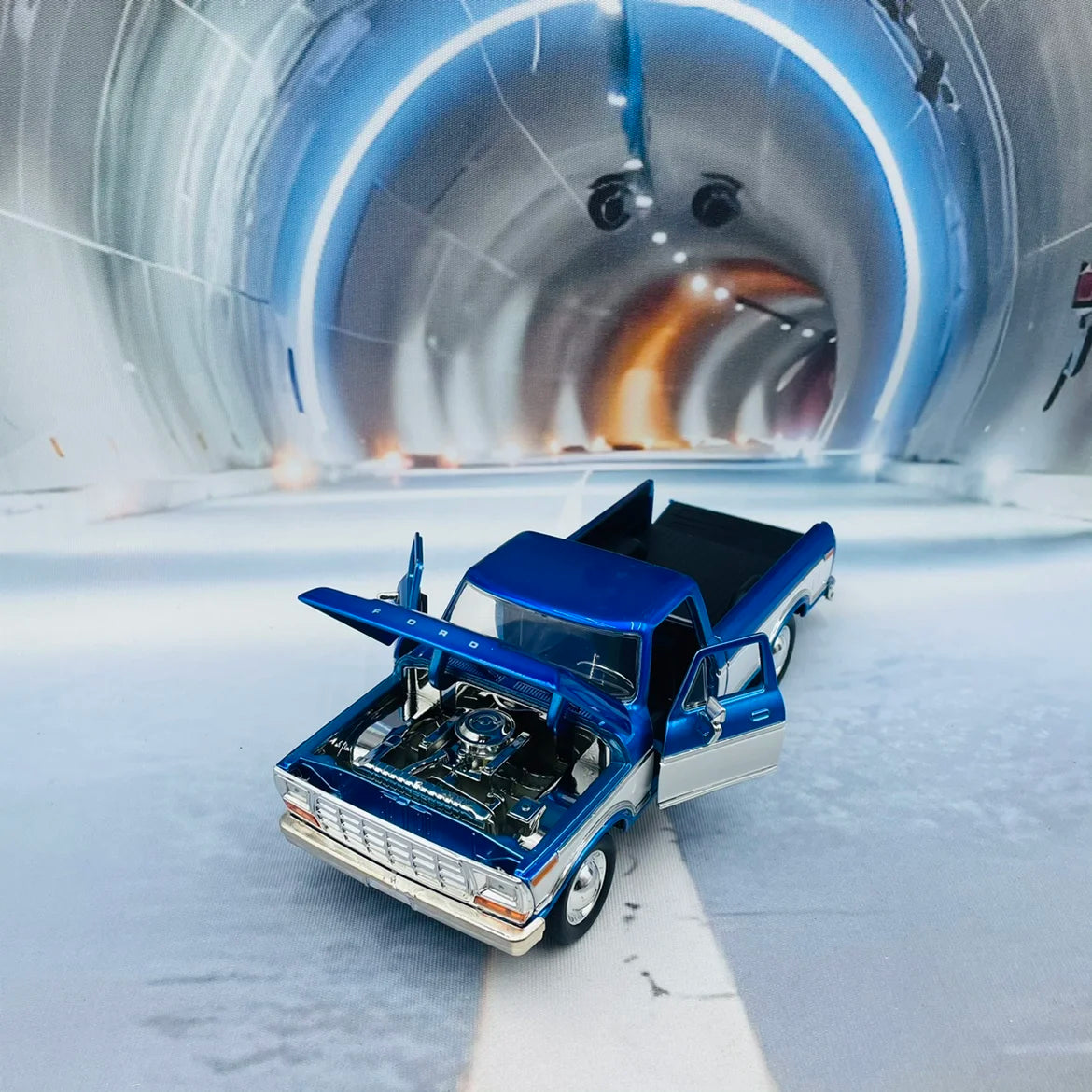 1:24 FORD F150 CUSTOM PICKUP 1979