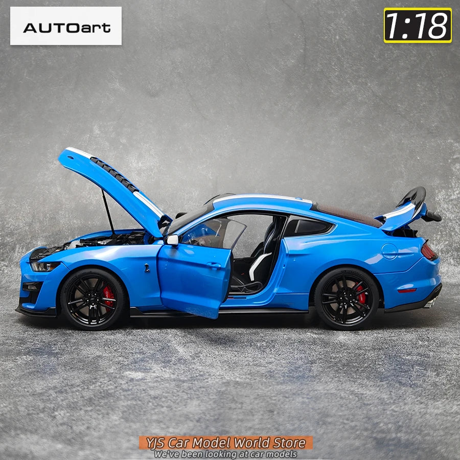 1:18 Ford Mustang Shelby GT500