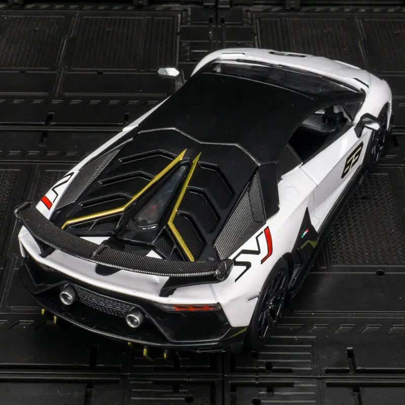 1:24 Lamborghini Aventador SVJ 63