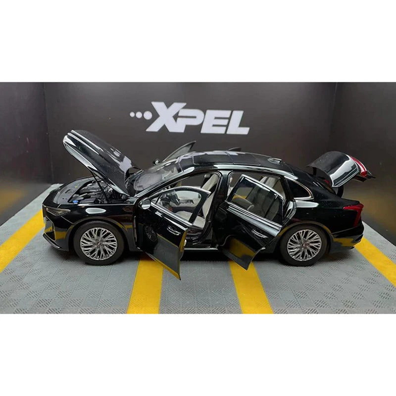 1:18 Hongqi H5 2023