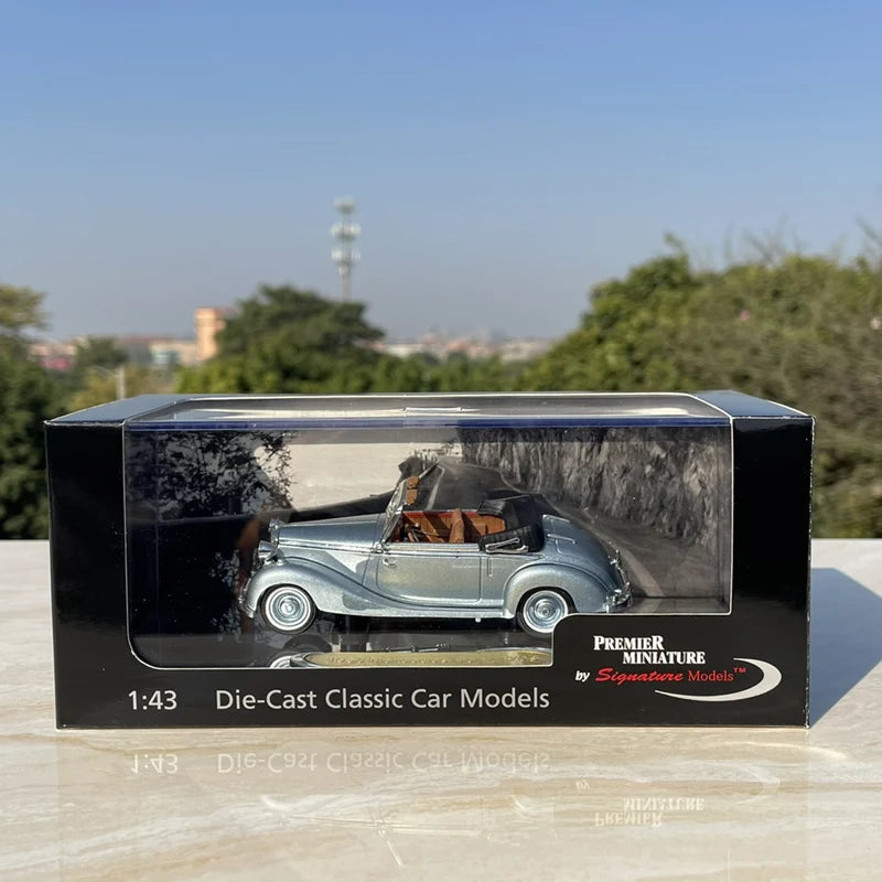 1:43 Classical Old Car
