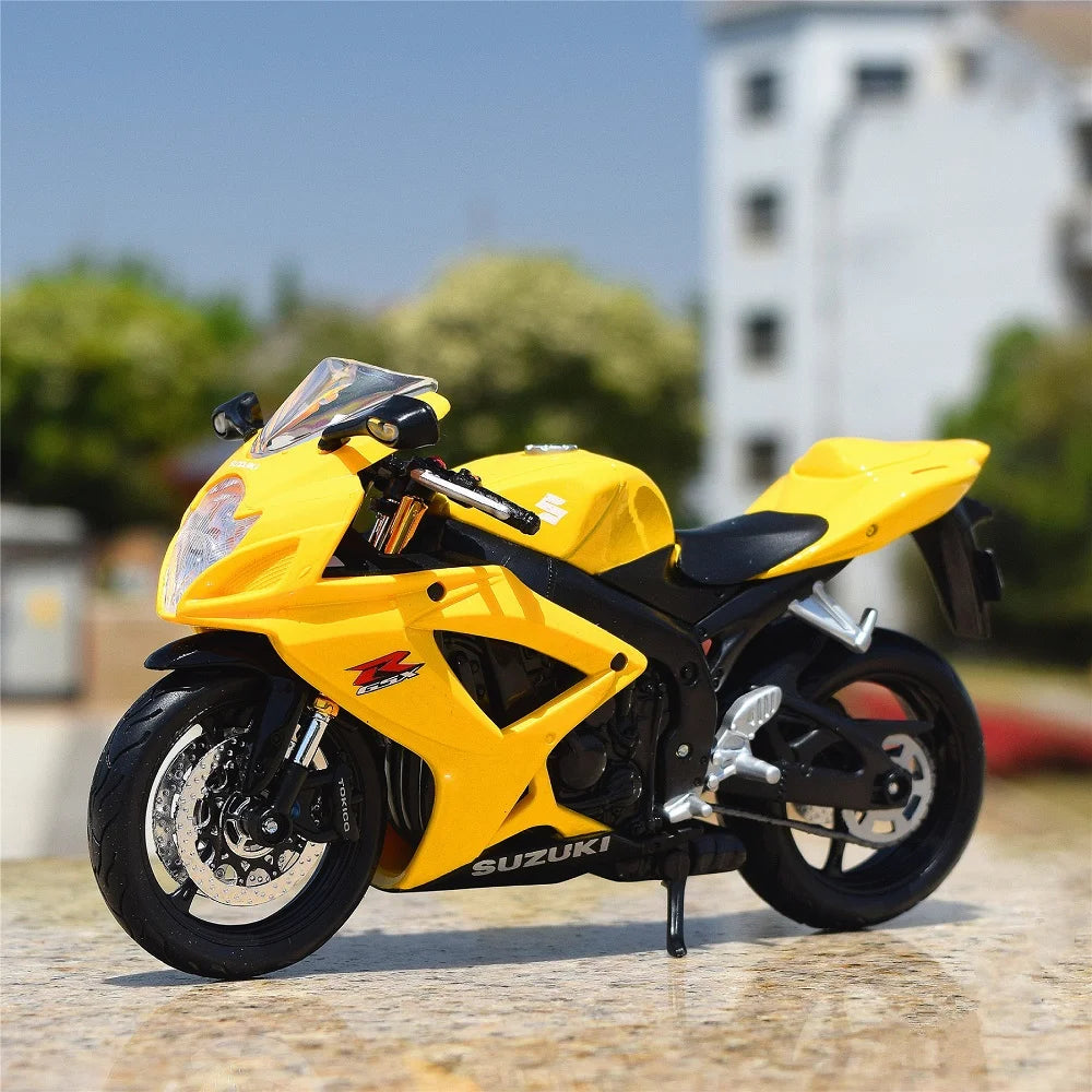 1:12 Suzuki GSX-R600