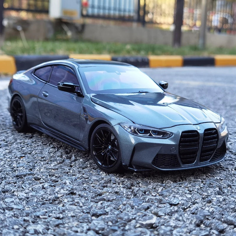 1:18 BMW M4 Coupe 2020