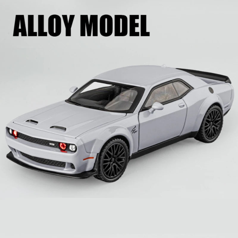 1:32 Dodge Challenger SRT