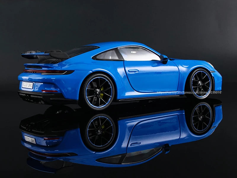 1:18 2022 Porsche 911 GT3