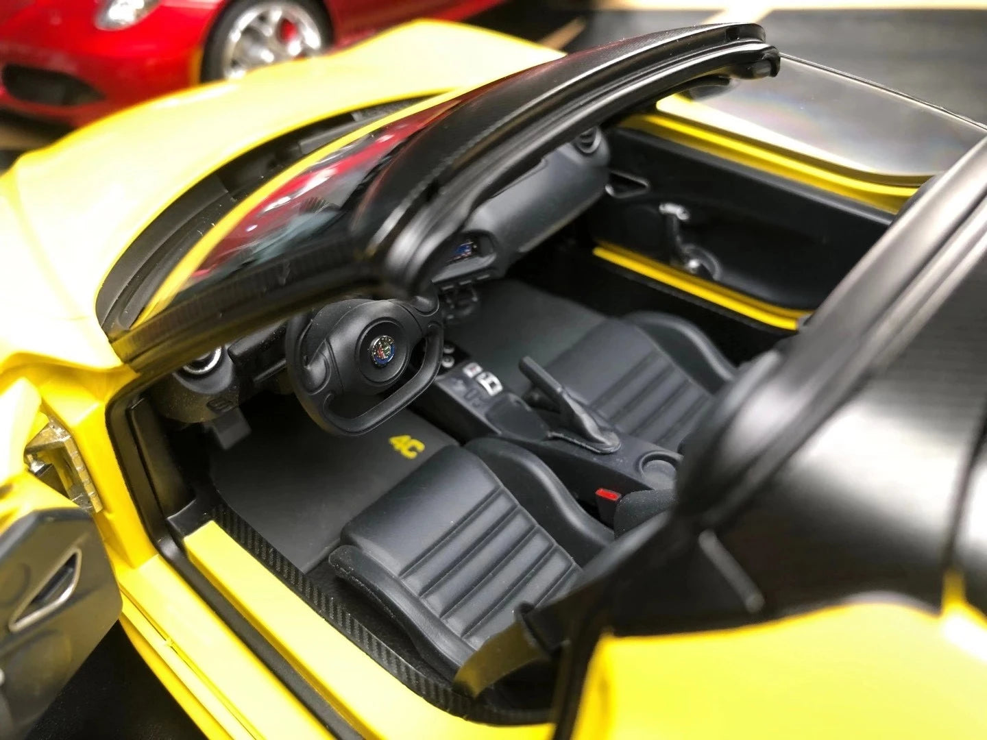 1:18 Alfa Romeo 4C Spider